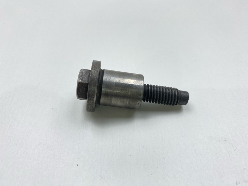 Болт успокоителя цепи ГРМ Corolla 2005 ZZE121 3ZZFE