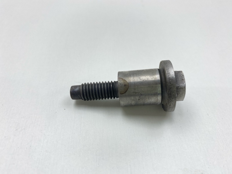 Болт успокоителя цепи ГРМ Corolla 2005 ZZE121 3ZZFE