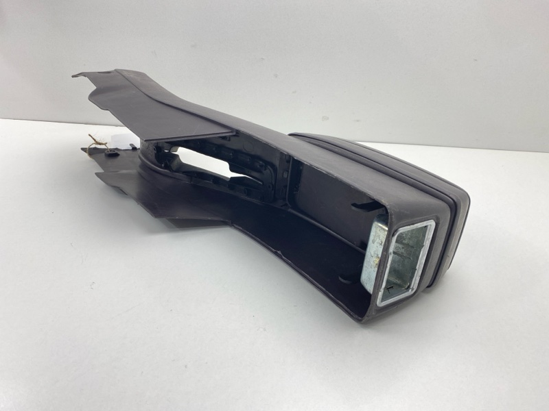 Консоль между сидений Sprinter 1994 AE100 5AFE