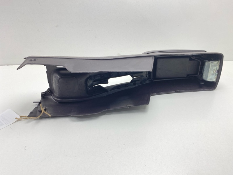 Консоль между сидений Sprinter 1994 AE100 5AFE