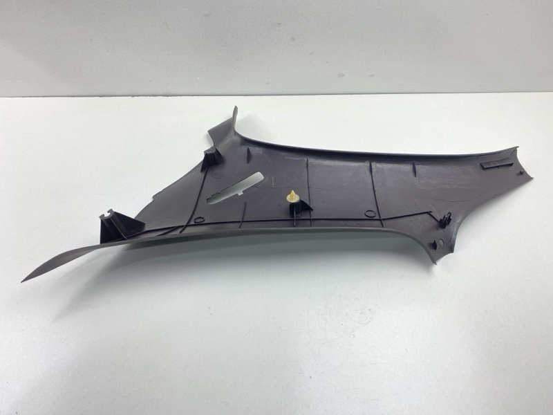 Накладка на стойку задняя левая Sprinter 1994 AE100 5AFE