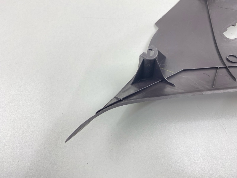 Накладка на стойку задняя левая Sprinter 1994 AE100 5AFE