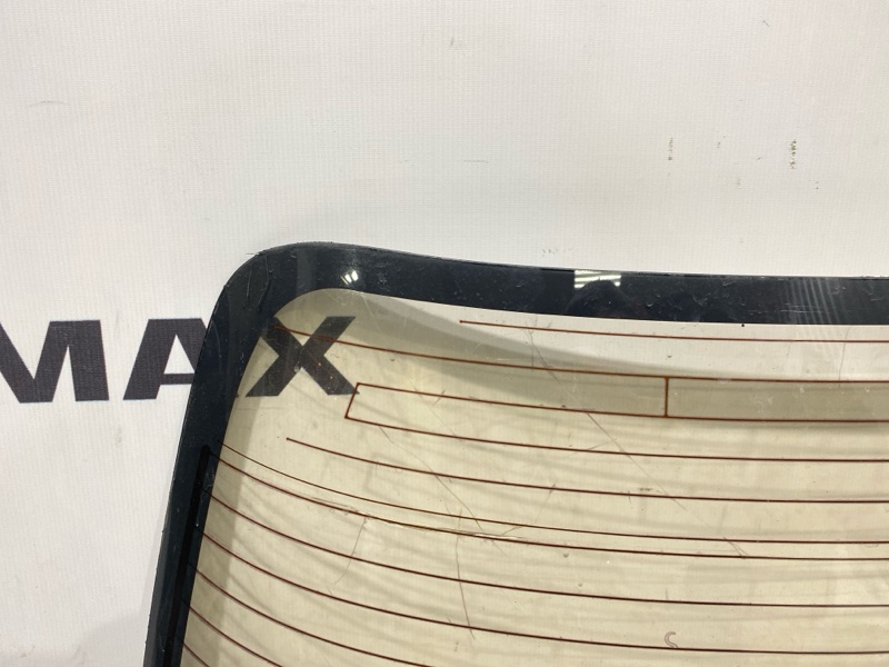 Стекло заднее Sprinter 1994 AE100 5AFE