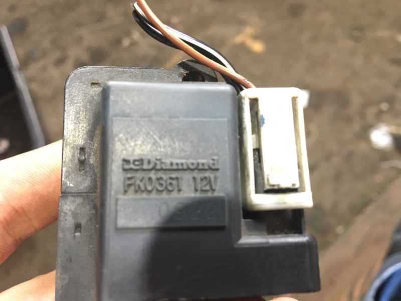 Катушка зажигания R2 RC1 EN07