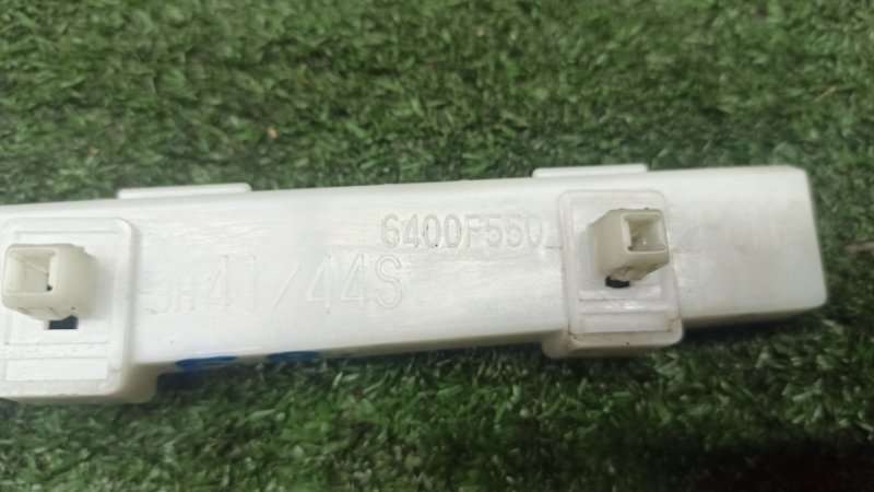 Крепление бампера переднее правое Mitsubishi GALANT FORTIS CY3A  4J10 