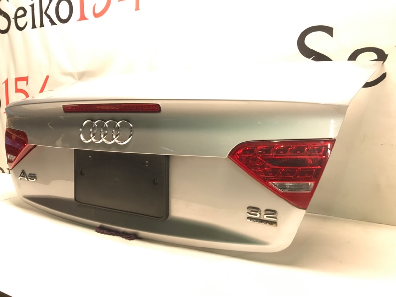 Крышка багажника задняя A5 (8T) 2007-2011 8F7 CALA