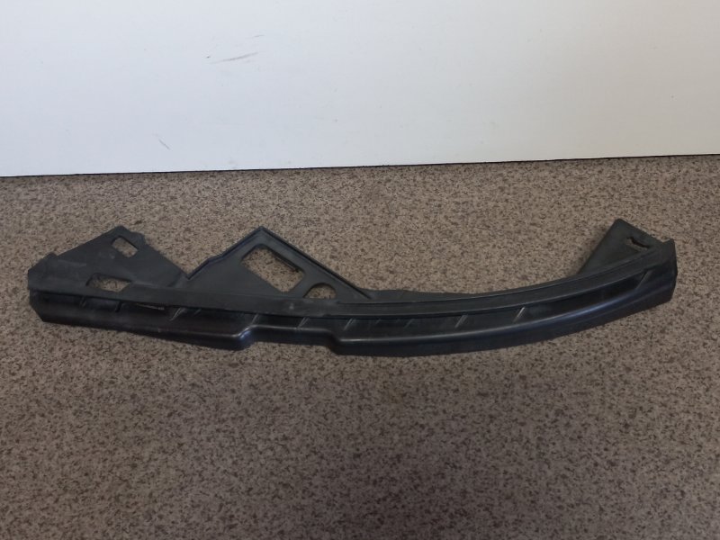 Планка под фары передняя левая Volvo V50 MS B4164S3 контрактная