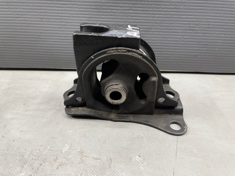 Подушка двигателя передняя Honda AVANCIER TA1 F23A контрактная