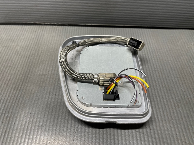 Блок ксенона правый Volvo V50 MW20  B4204S3