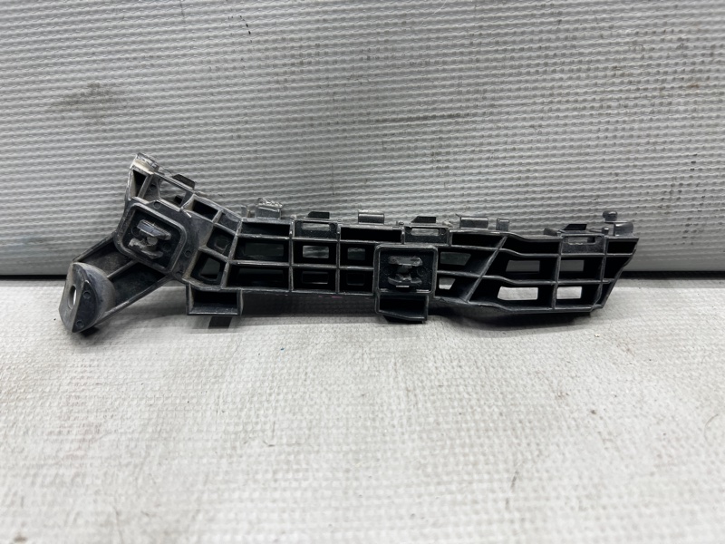Крепление бампера переднее левое Honda N-BOX JF1 HR15 71198TY0003 контрактная