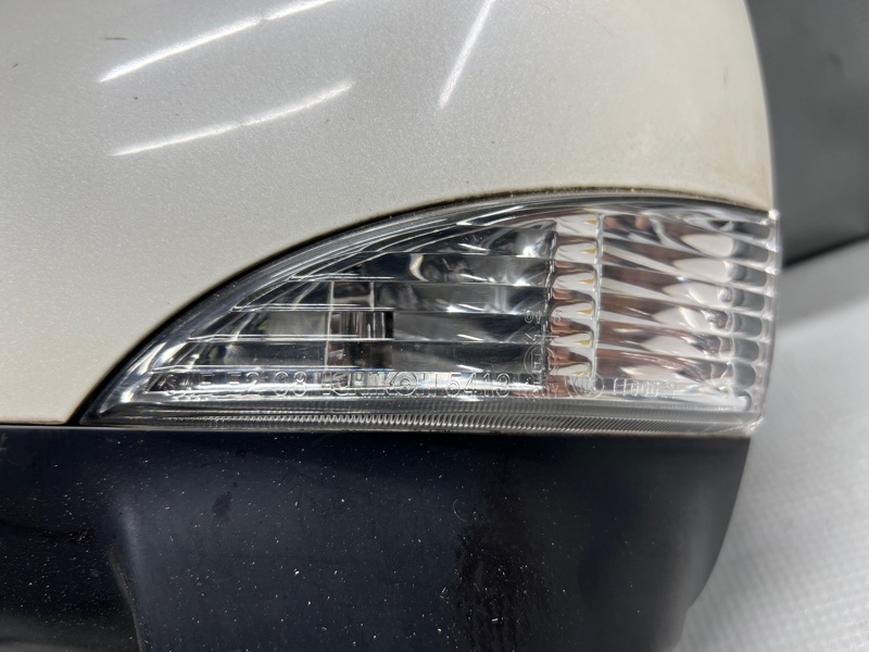 Зеркало левое ELGRAND E52  QR25