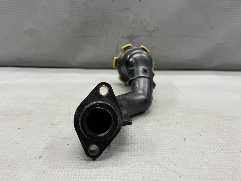 Маслозаливная горловина IMPREZA GG2  EJ152