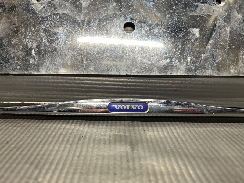 Рамка для номера VOLVO Volvo