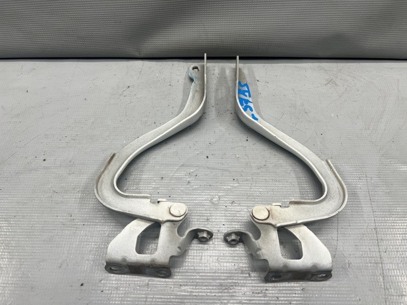 Петля капота TANTO L375S KF