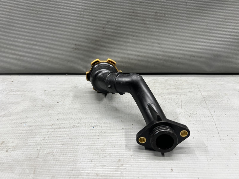 Маслозаливная горловина Subaru IMPREZA GG2  EJ152