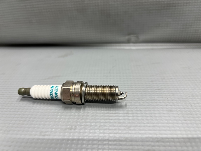 Свеча зажигания MOVE L175S KF