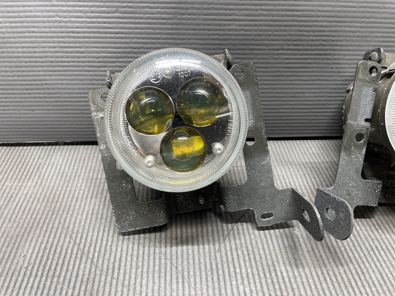 Туманка для Nissan ELGRAND E51 VQ25, P4235, P4235 2 ракурс Туманка для Nissan ELGRAND E51 VQ25, P4235, P4235 2 ракурс