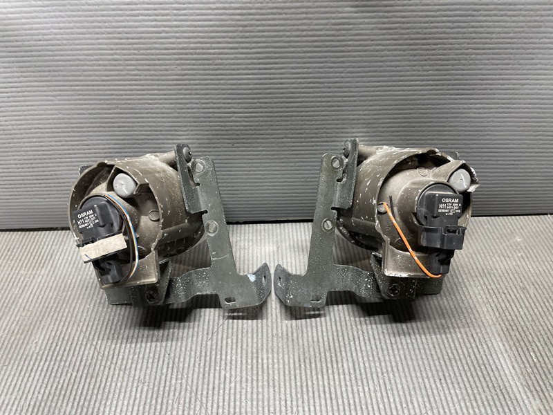 Туманка для Nissan ELGRAND E51 VQ25, P4235, P4235 7 ракурс Туманка для Nissan ELGRAND E51 VQ25, P4235, P4235 7 ракурс