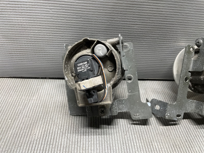 Туманка для Nissan ELGRAND E51 VQ25, P4235, P4235 8 ракурс Туманка для Nissan ELGRAND E51 VQ25, P4235, P4235 8 ракурс