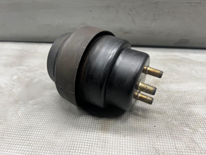 Подушка кпп BREVIS JCG15 1JZFSE
