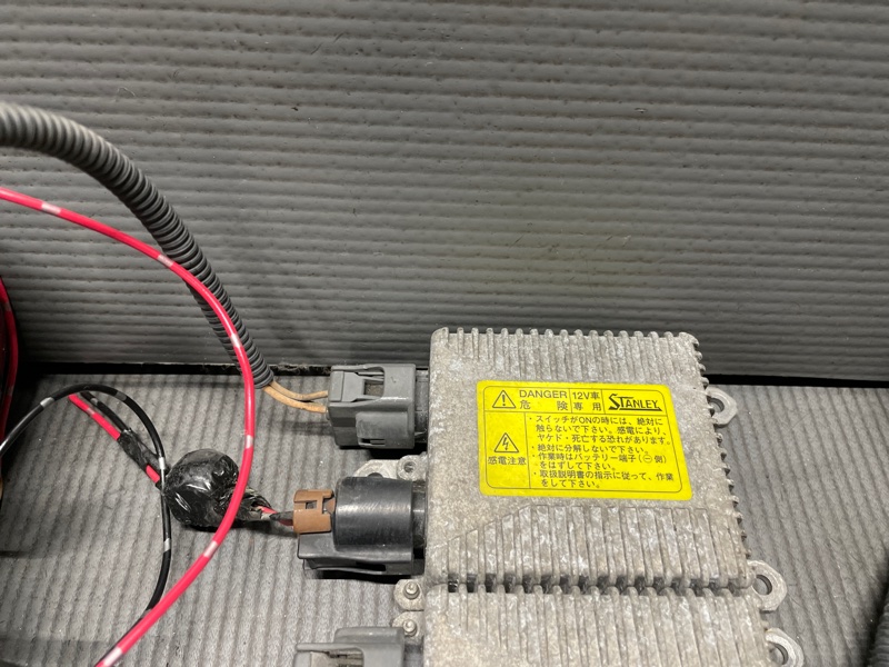 Туманка передняя для Nissan ELGRAND E51 VQ25, P4236, P4236 7 ракурс Туманка передняя для Nissan ELGRAND E51 VQ25, P4236, P4236 7 ракурс