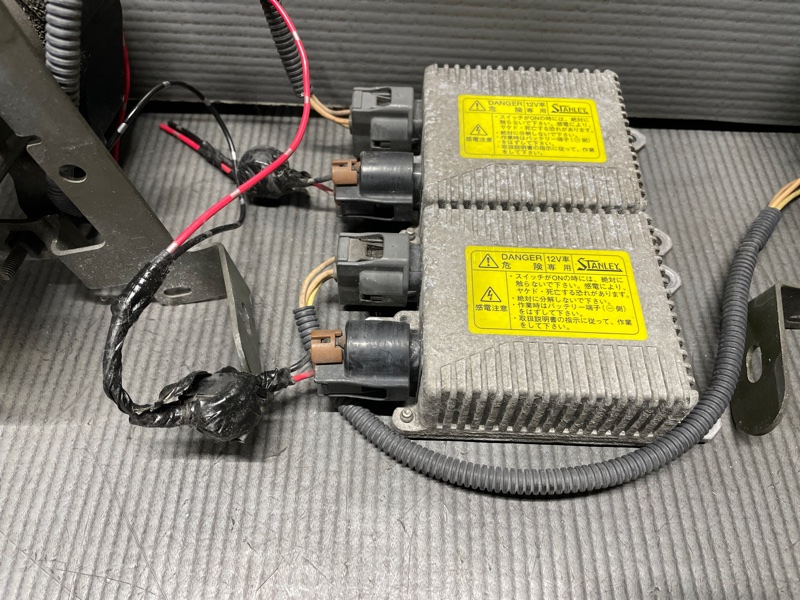 Туманка передняя для Nissan ELGRAND E51 VQ25, P4236, P4236 8 ракурс Туманка передняя для Nissan ELGRAND E51 VQ25, P4236, P4236 8 ракурс