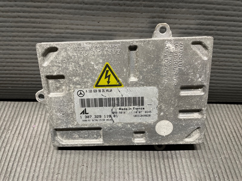 Блок ксенона Mercedes-Benz B-CLASS W245 1 307 329 119 01 контрактная