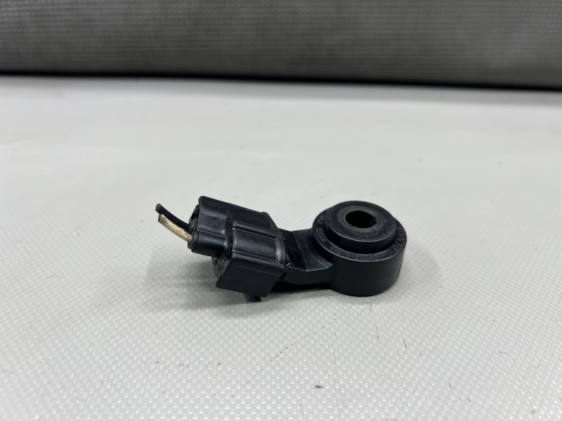 Датчик детонации Toyota ALLION ZRT260 2ZR 89615-20090 контрактная