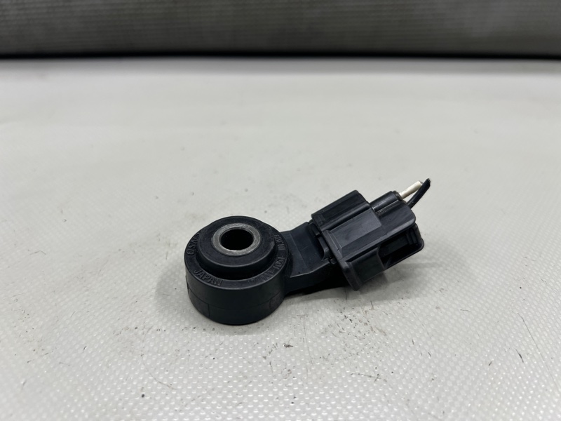 Датчик детонации Toyota AURIS NZE151 1NZ 89615-20090 контрактная
