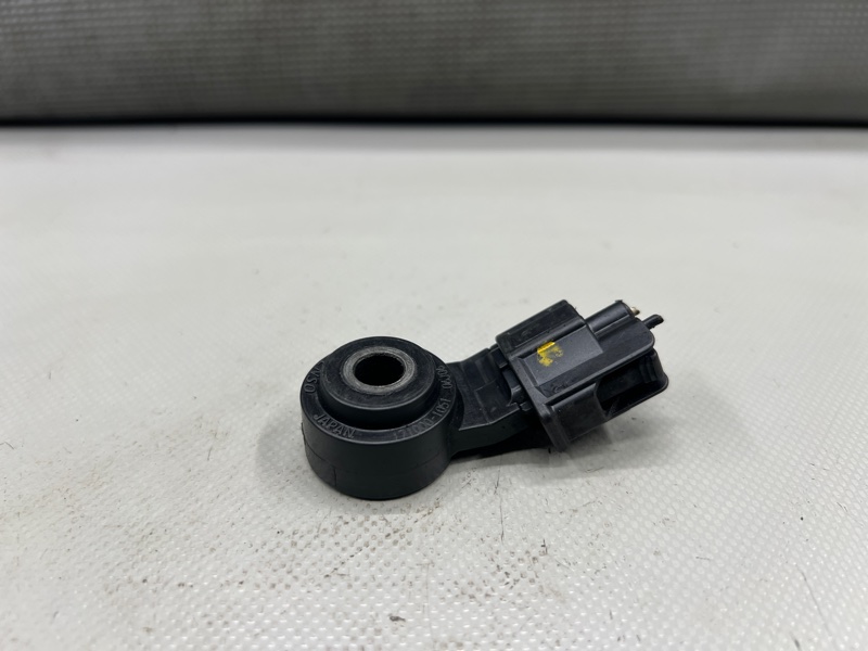 Датчик детонации Toyota ISIS ZGM10 2ZR 89615-20090 контрактная