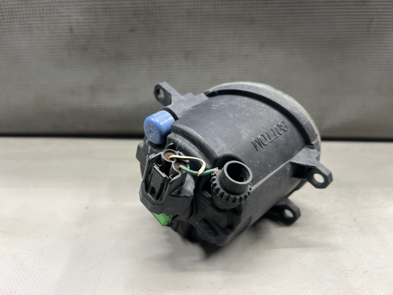 Туманка правая RX350 GGL10