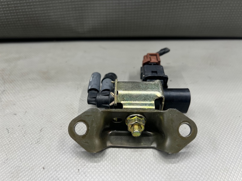 Вакуумный клапан DIAMANTE F31A 6G73