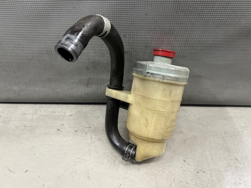 Бачок гидроусилителя Honda STEPWGN RG1  K20A 53701-SLJ-003 контрактная