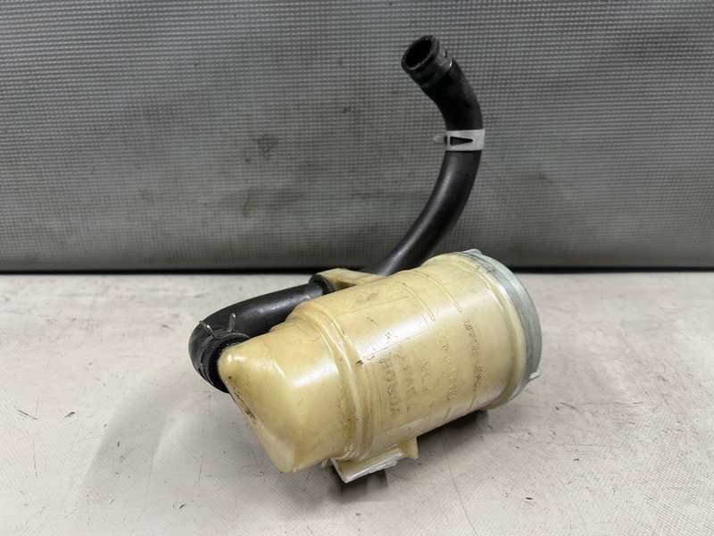 Бачок гидроусилителя Honda STEPWGN RG1  K20A