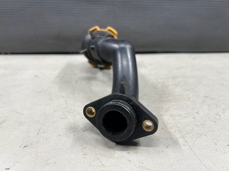 Маслозаливная горловина Subaru IMPREZA GG2  EJ152