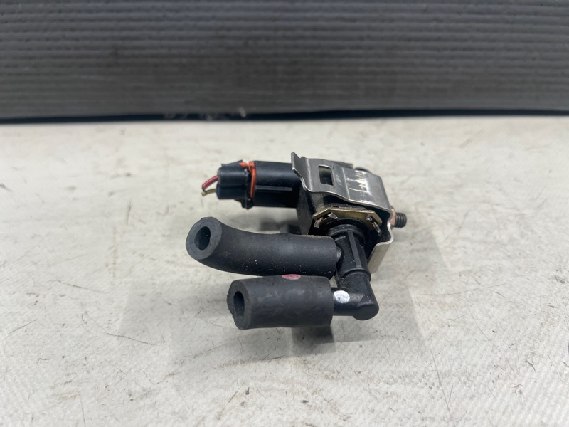 Вакуумный клапан Mitsubishi AIRTREK CU2W 4G63