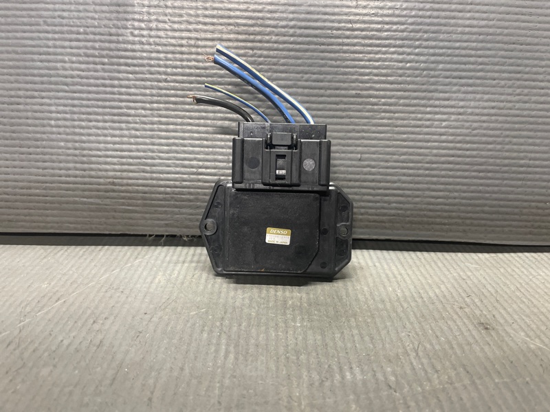 Реостат печки CHARIOT GRANDIS N84W  6G72