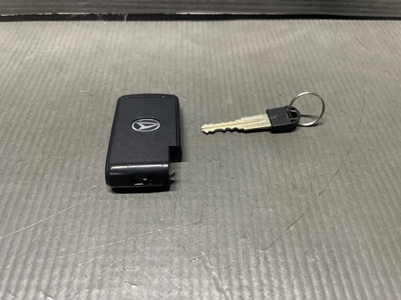 Смарт ключ (чип ключ) Daihatsu