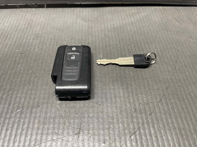 Смарт ключ (чип ключ) Daihatsu