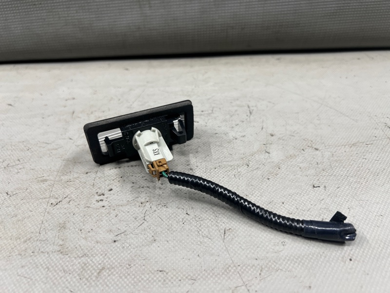 Подсветка номера Nissan TEANA J31  VQ23