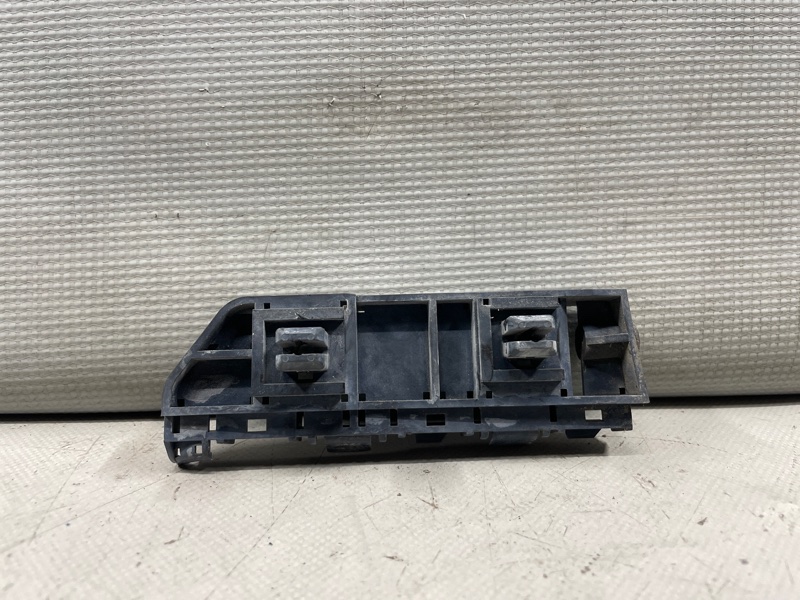 Крепление бампера переднее левое Honda STREAM RN6 71198-SMA-003 контрактная