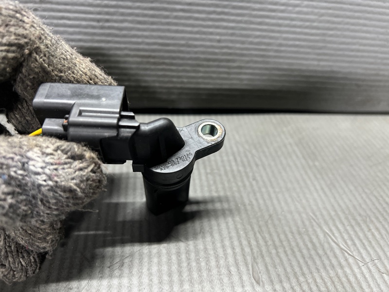 Датчик положения распредвала ELGRAND APE50  VQ35