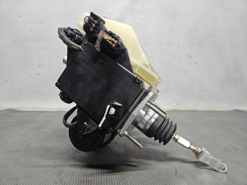Главный тормозной цилиндр для Toyota PROGRES JCG10 1JZ, 47025-51010, 47210-51041, 47025-51010, 47210-51041 5 ракурс Главный тормозной цилиндр для Toyota PROGRES JCG10 1JZ, 47025-51010, 47210-51041, 47025-51010, 47210-51041 5 ракурс