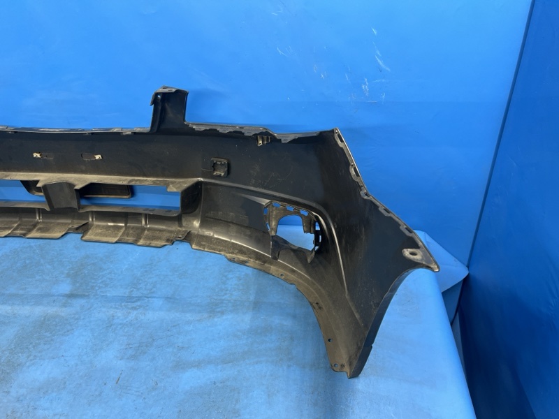 Бампер передний для Subaru OUTBACK BR9 EJ25, 57704AJ050, 57704AJ050 16 ракурс Бампер передний для Subaru OUTBACK BR9 EJ25, 57704AJ050, 57704AJ050 16 ракурс