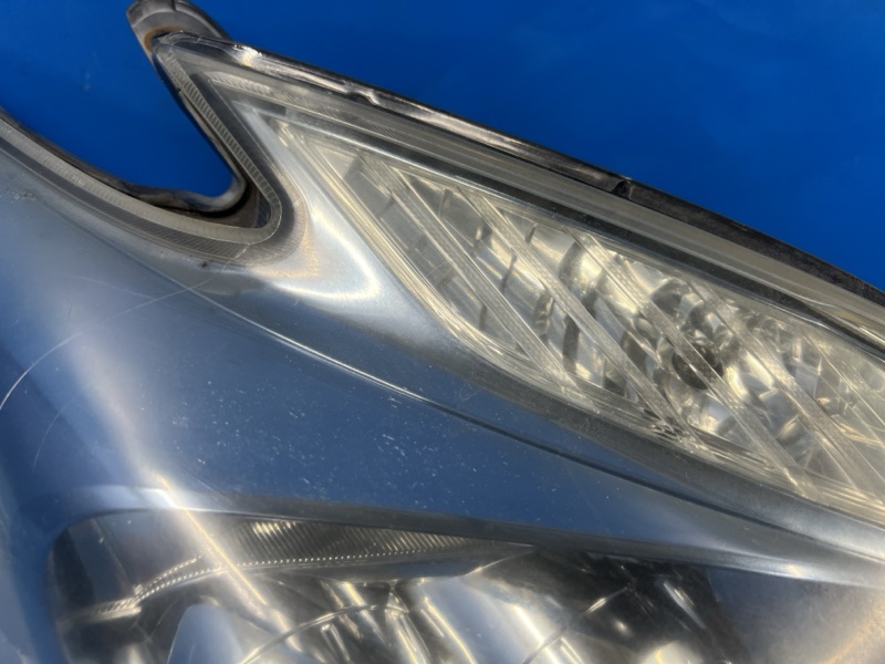 Фара правая передняя для Toyota PRIUS ZVW30 2ZR, 47-30, 47-30 3 ракурс Фара правая передняя для Toyota PRIUS ZVW30 2ZR, 47-30, 47-30 3 ракурс