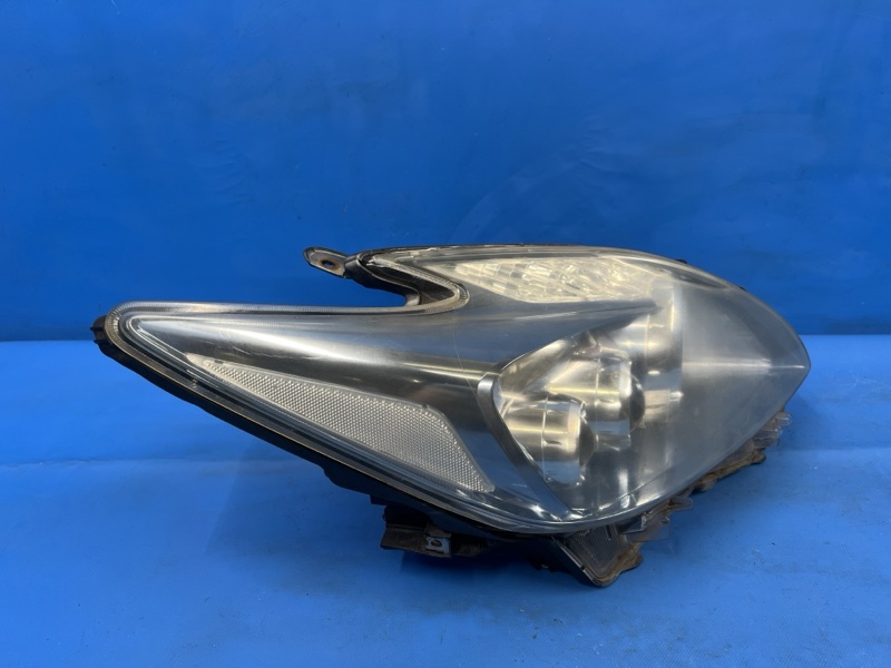 Фара правая передняя для Toyota PRIUS ZVW30 2ZR, 47-30, 47-30 5 ракурс Фара правая передняя для Toyota PRIUS ZVW30 2ZR, 47-30, 47-30 5 ракурс