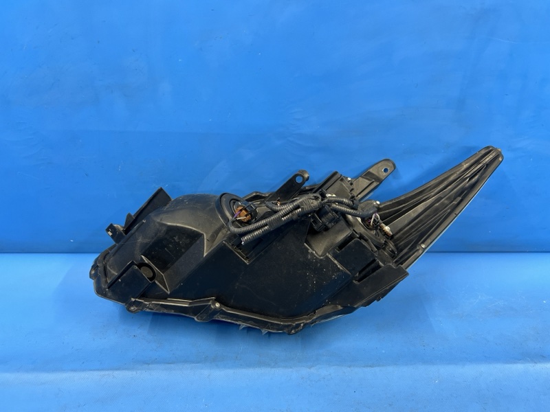 Фара правая передняя для Toyota PRIUS ZVW30 2ZR, 47-29, 47-29 6 ракурс Фара правая передняя для Toyota PRIUS ZVW30 2ZR, 47-29, 47-29 6 ракурс