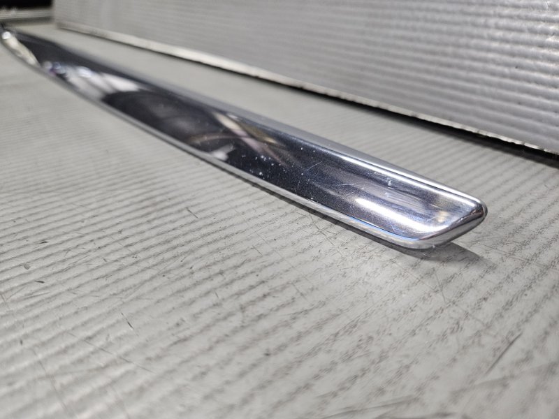 Накладка 5-й двери для Nissan TEANA J32, 84860 JN00A, 84860 JN00A 4 ракурс Накладка 5-й двери для Nissan TEANA J32, 84860 JN00A, 84860 JN00A 4 ракурс