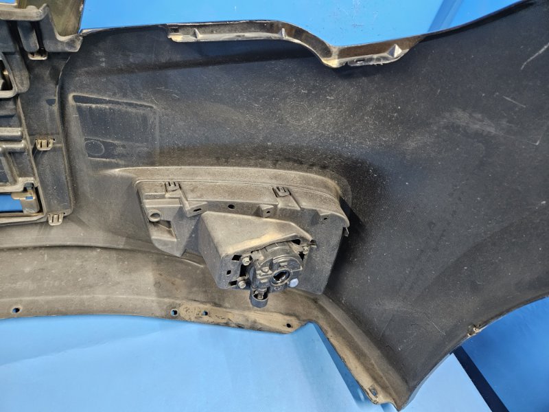 Бампер передний для Nissan ELGRAND PE52 QR25, 62022-3GP0H, 62022-3GP0H 23 ракурс Бампер передний для Nissan ELGRAND PE52 QR25, 62022-3GP0H, 62022-3GP0H 23 ракурс