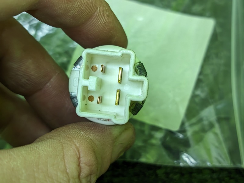 Концевик под педаль тормоза Kluger 2005 MCU25 1MZ-FE